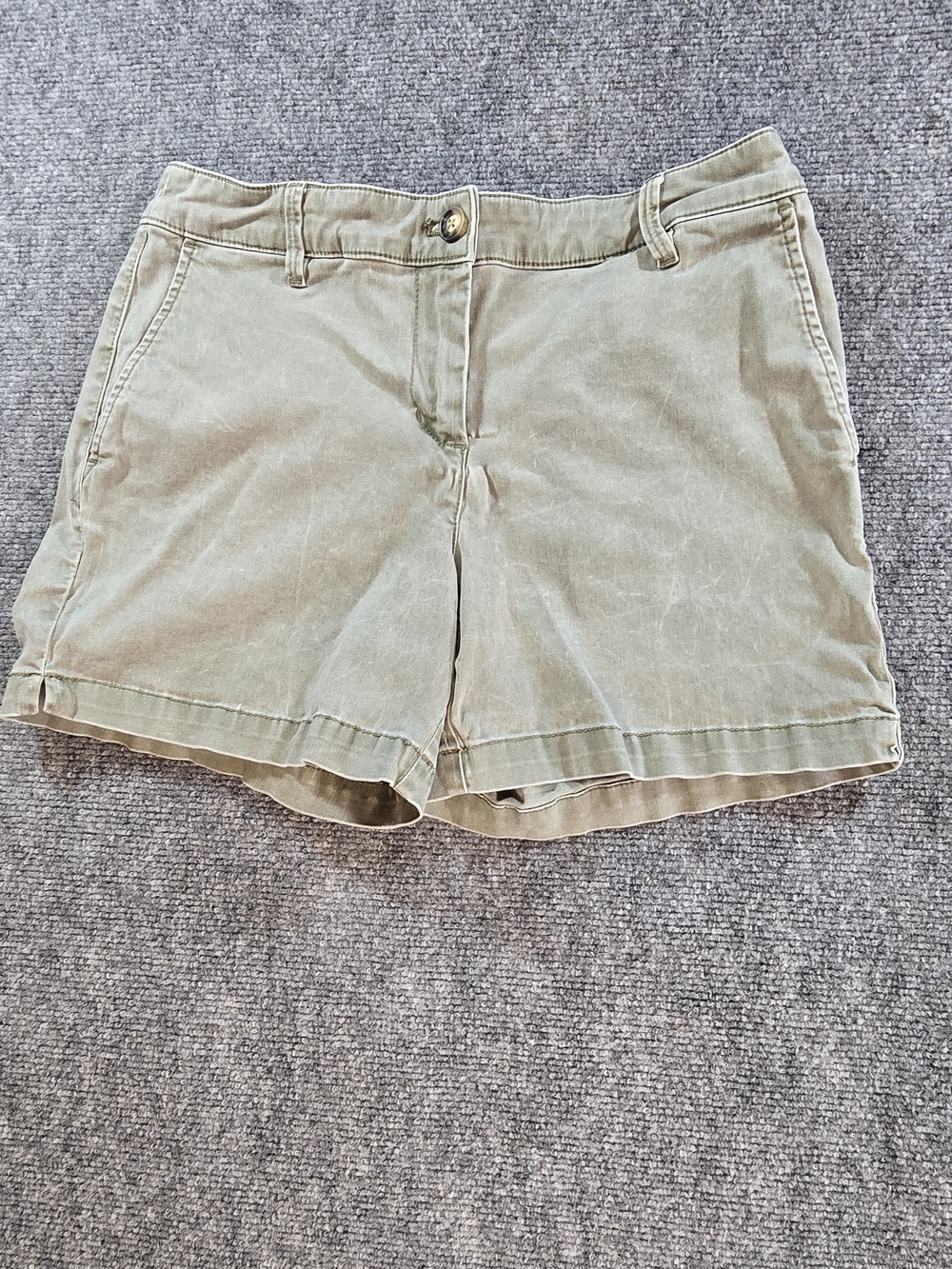 Tommy Bahama Olive Green Shorts Womens 6 Casual Summer Flat Front Lightweight